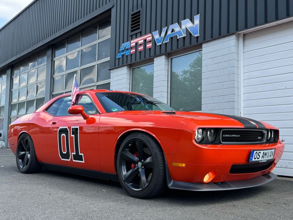 Fahrzeugabbildung Dodge Challenger 6.1 SRT-8 First Edition 85TKM