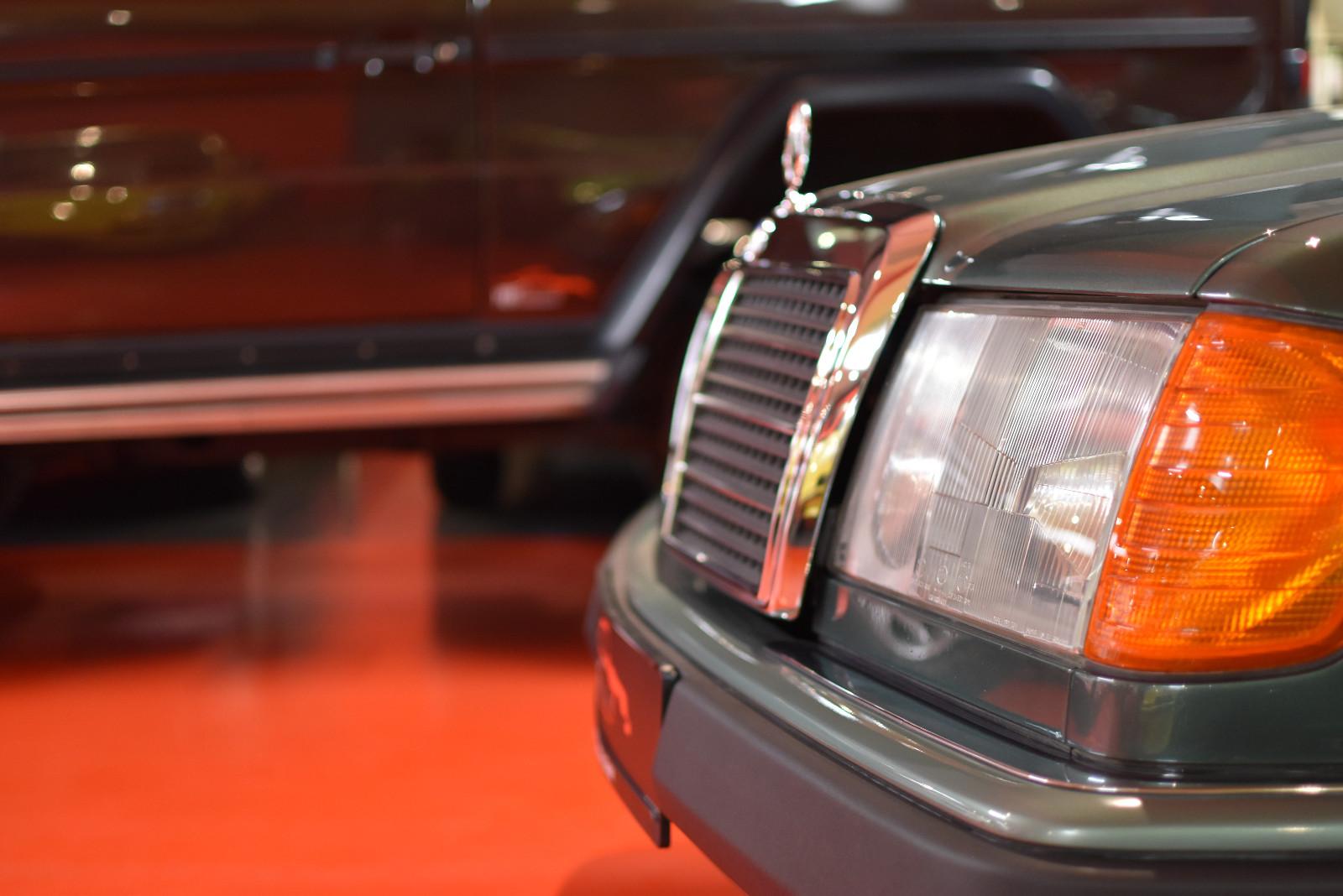 Mercedes-Benz CE 220 COUPÉ/150PS/AUT/H-KENNZEICHEN/SAMMLER/TOP