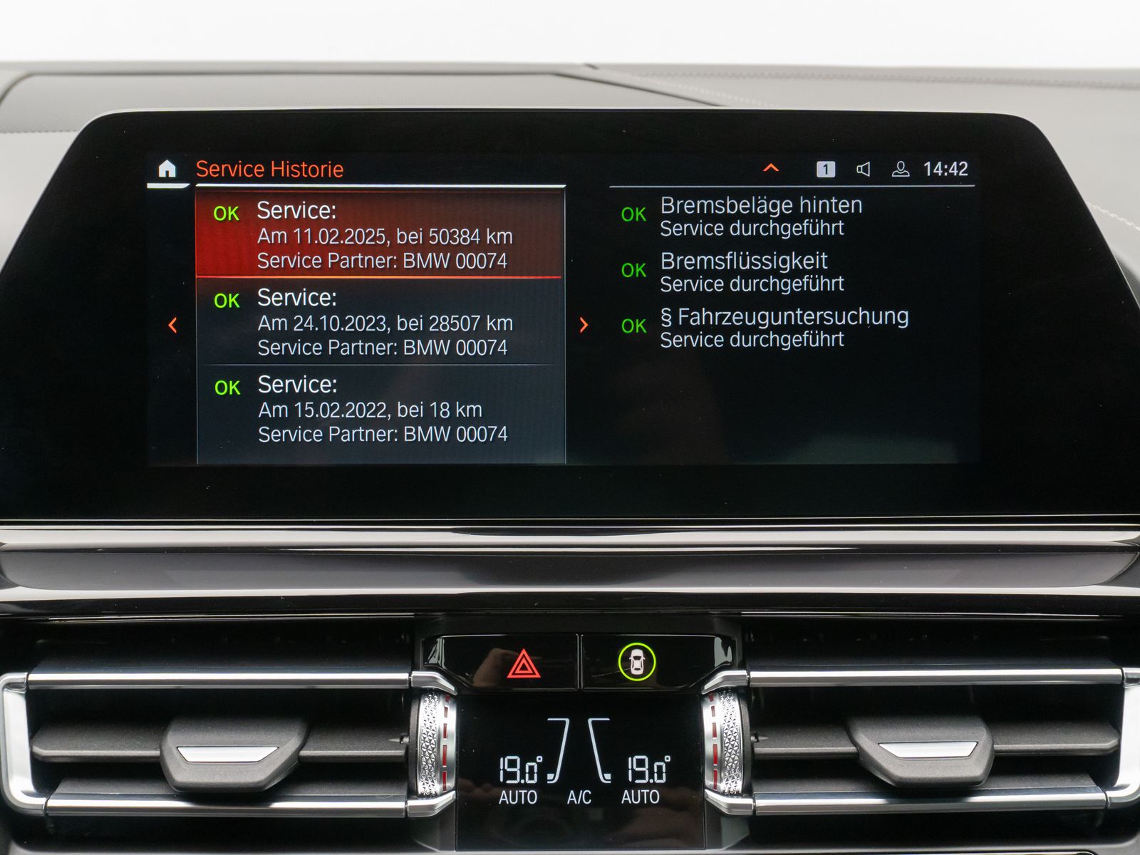 Fahrzeugabbildung BMW M850i xD Laser Kamera HUD DAB H/K SoftCL 20Zoll