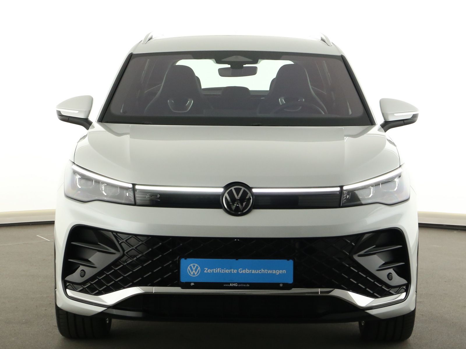 Volkswagen Tiguan 2.0 TDI DSG R-line LED Navi Head-up AHK foto 4
