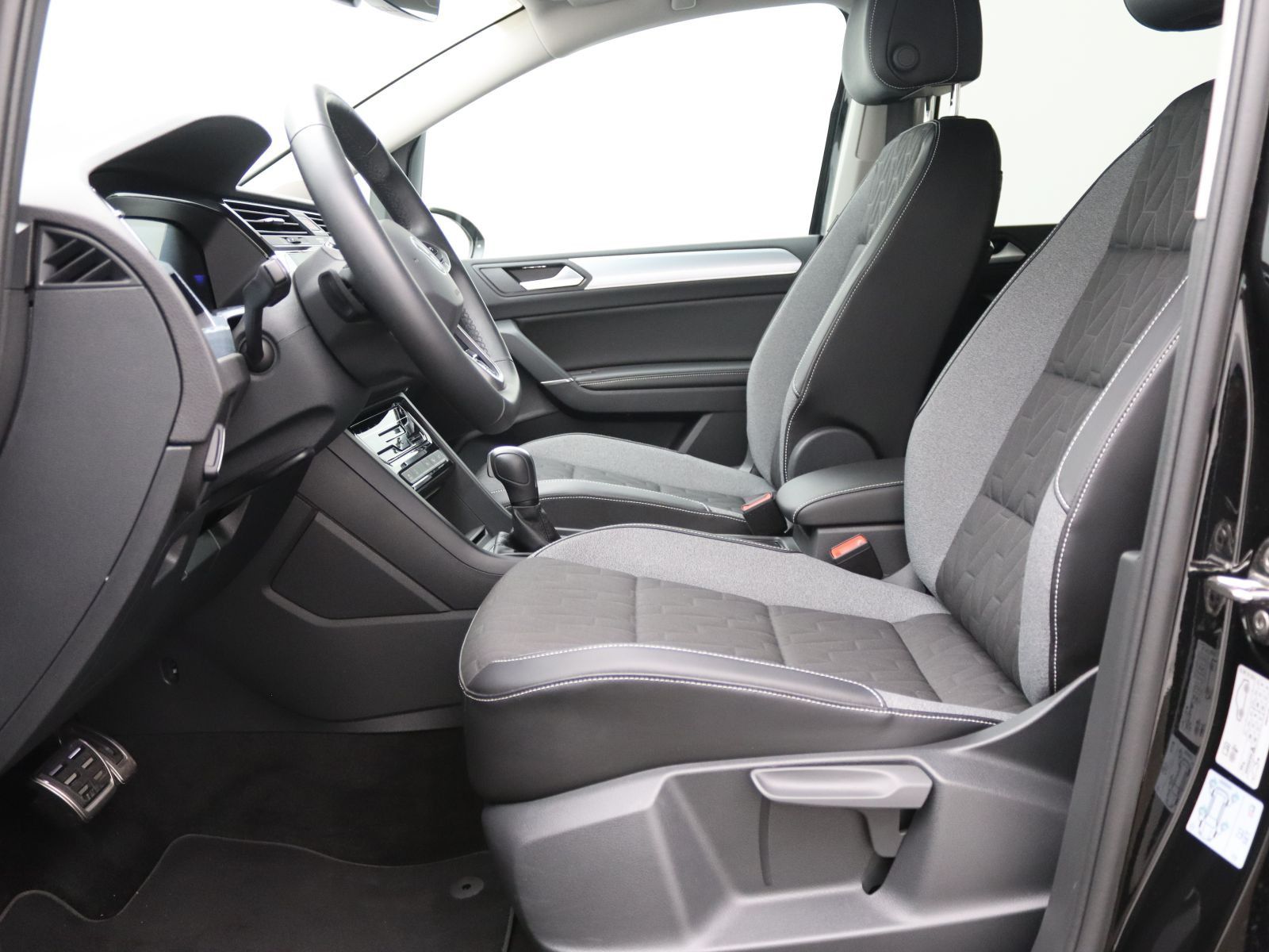 Volkswagen Touran - Bild 13