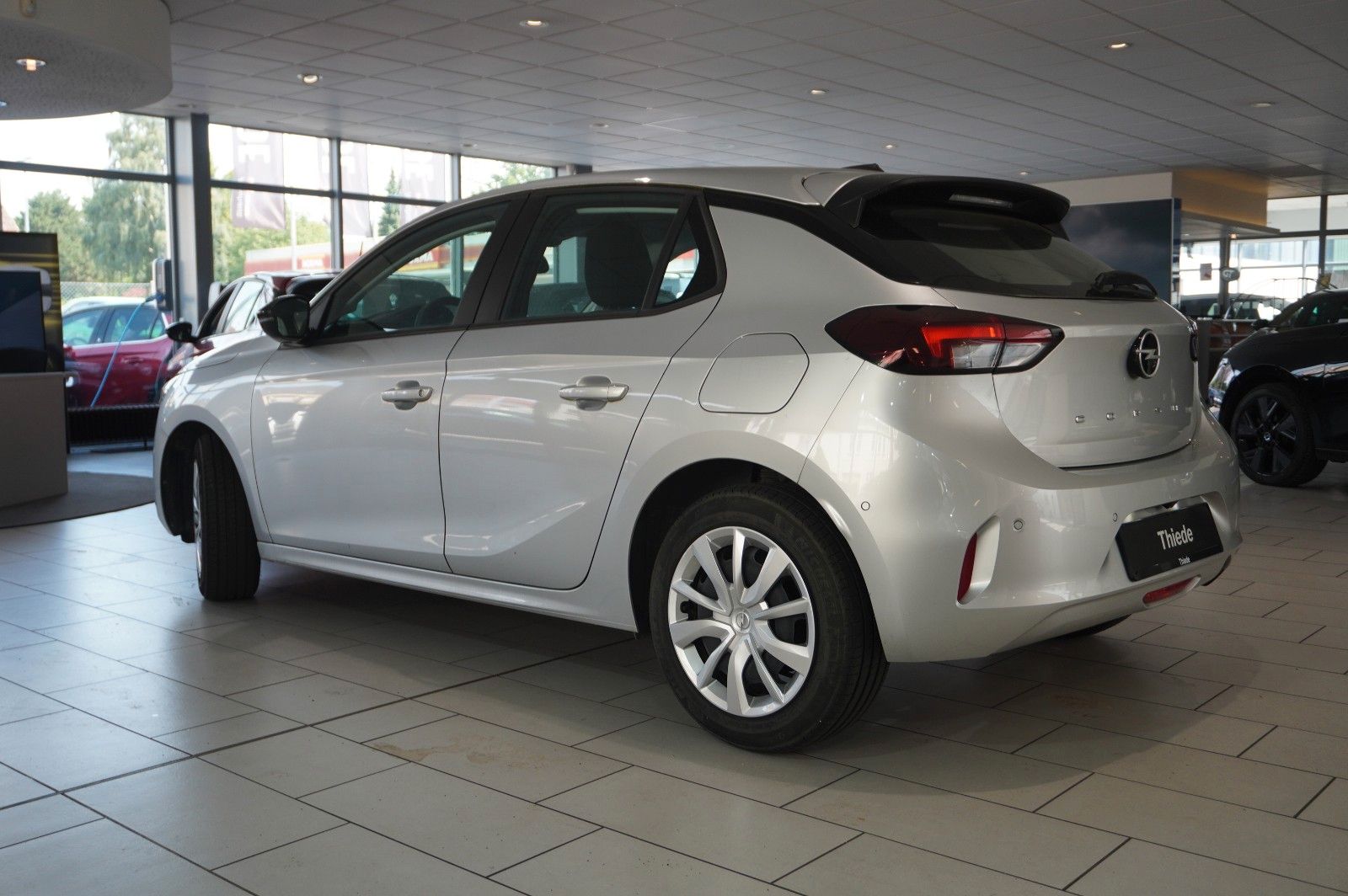 Fahrzeugabbildung Opel Corsa F 1.2 FACELIFT NAVI/LED/KAMERA/VIRTU./DAB+