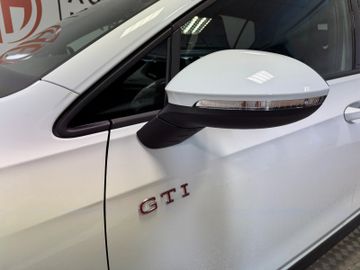 Volkswagen Golf VIII Lim. 2.0 TSI GTI Matrix19 ZollACC
