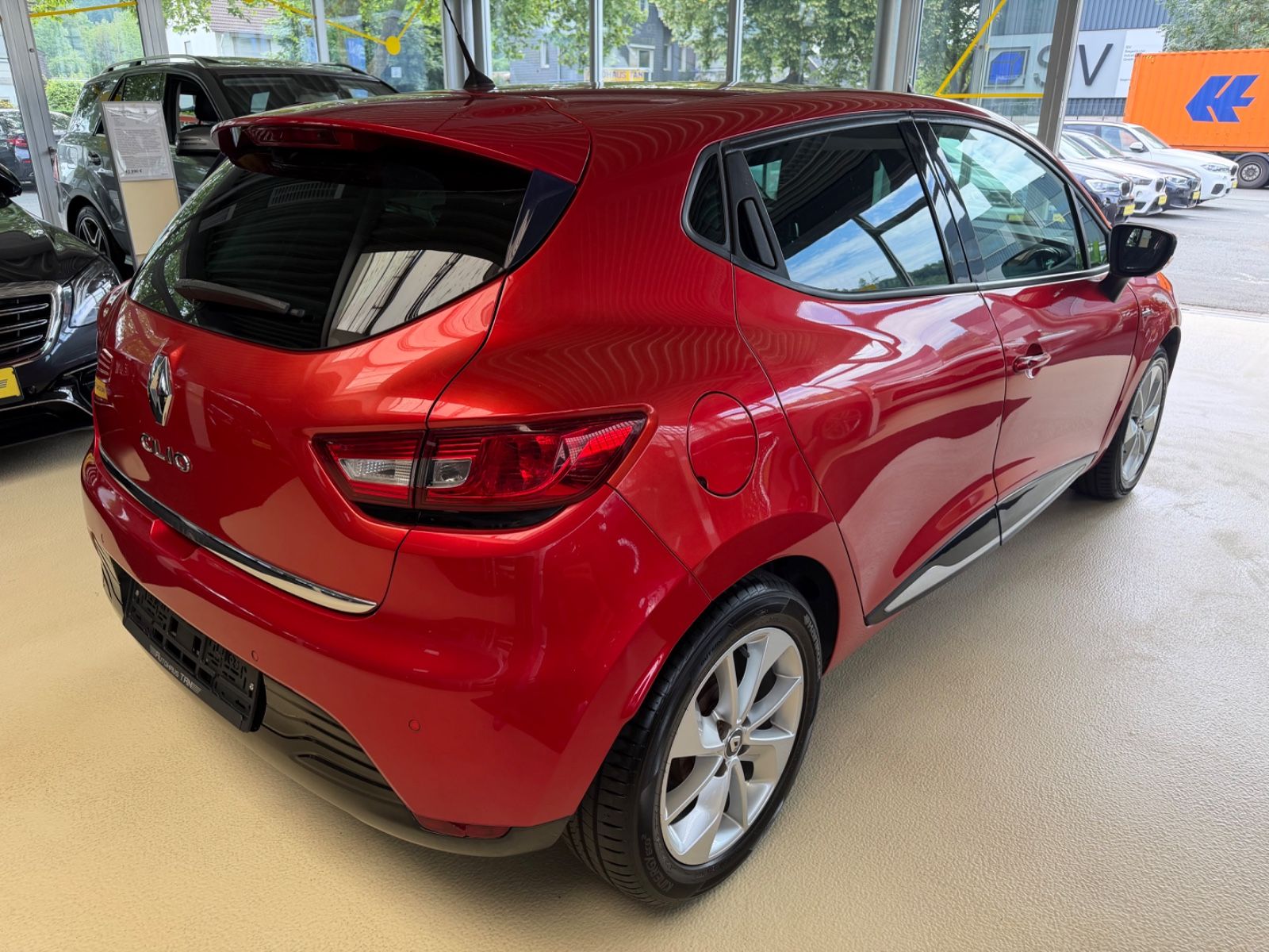 Fahrzeugabbildung Renault Clio IV Limited