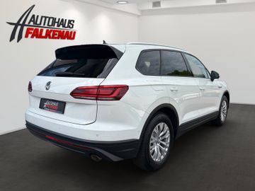 Volkswagen Touareg - 5