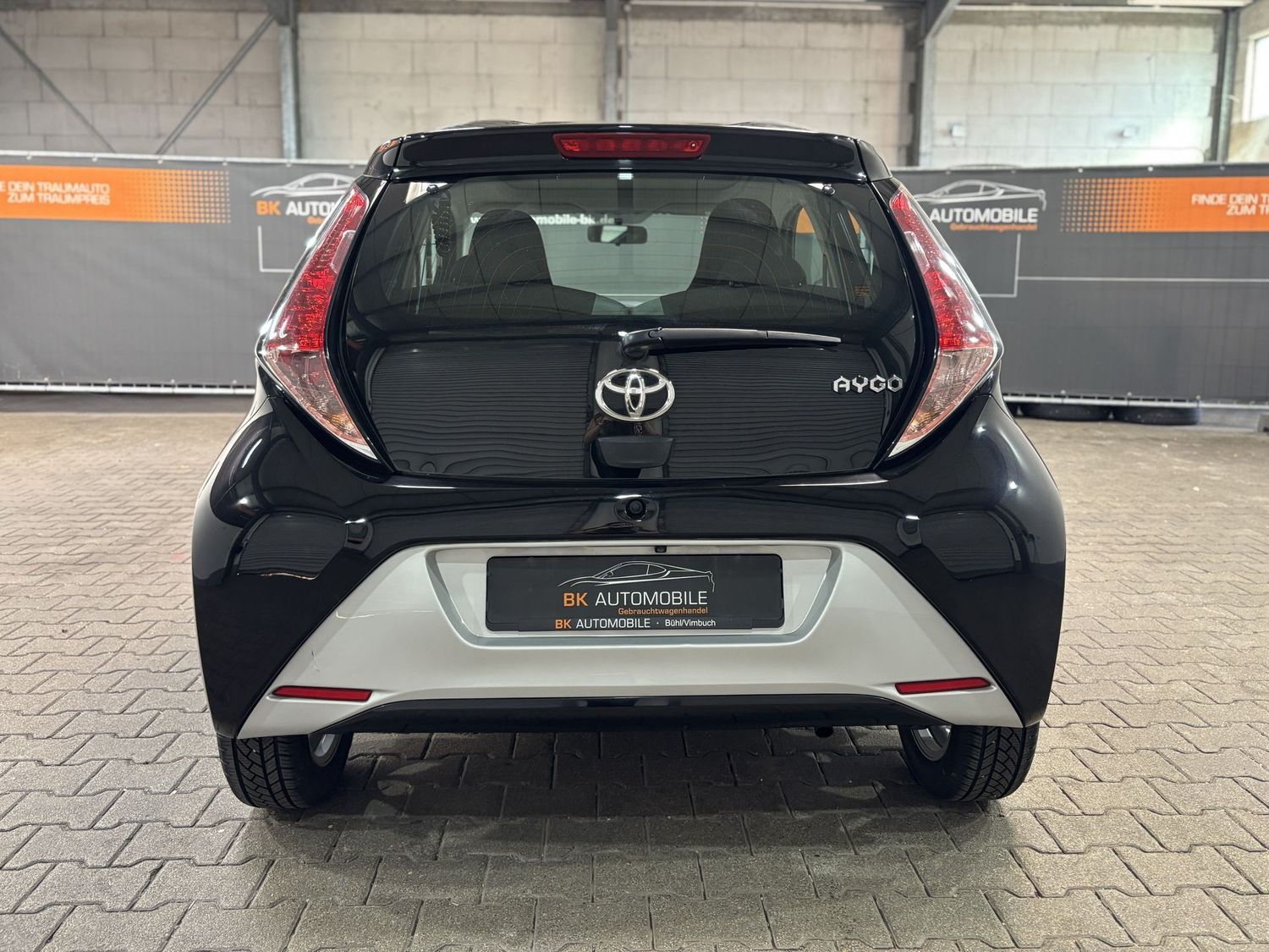 Fahrzeugabbildung Toyota Aygo x-wave#Kamera#Faltdach