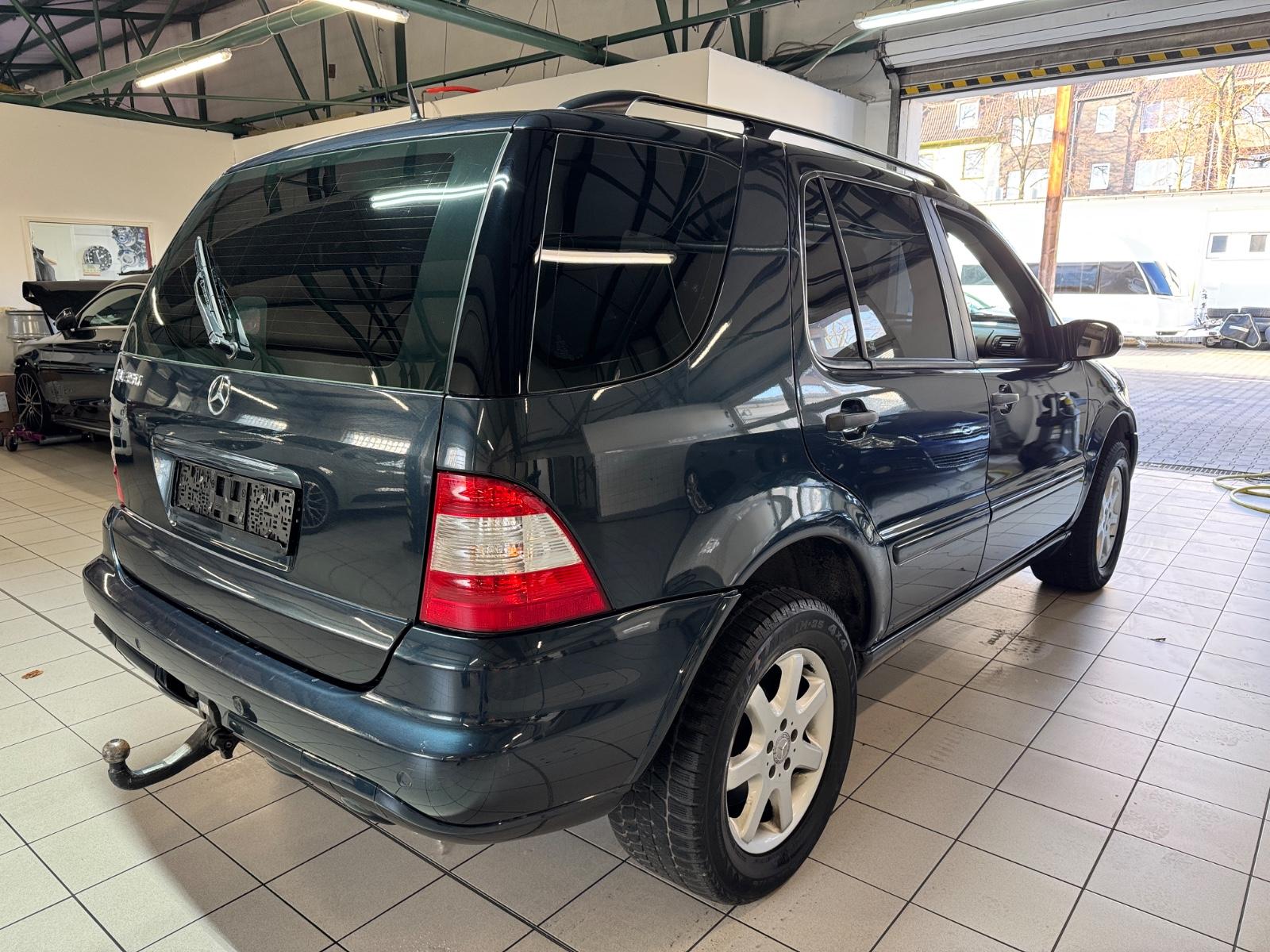 Mercedes-Benz ML350 2004 — photo 6