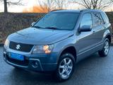 Suzuki Grand Vitara 2.0 Comfort+ 4x4 Aut. *Keyless *AHK - Suzuki Grand Vitara: 2.0