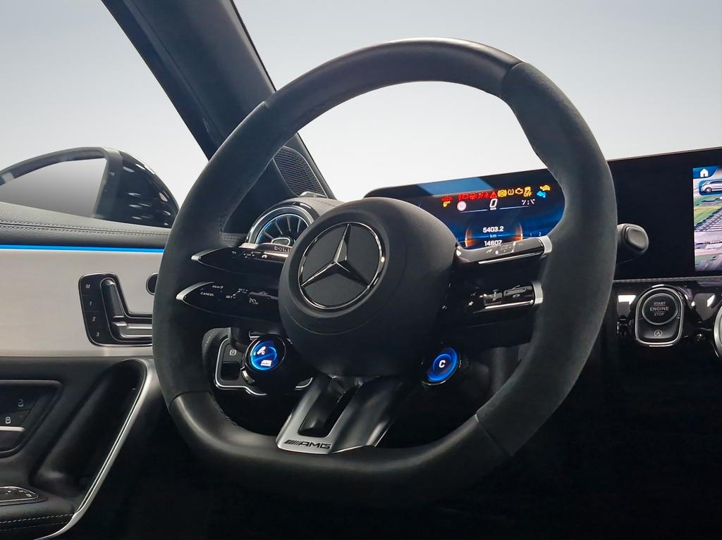 Mercedes-Benz A 35 AMG