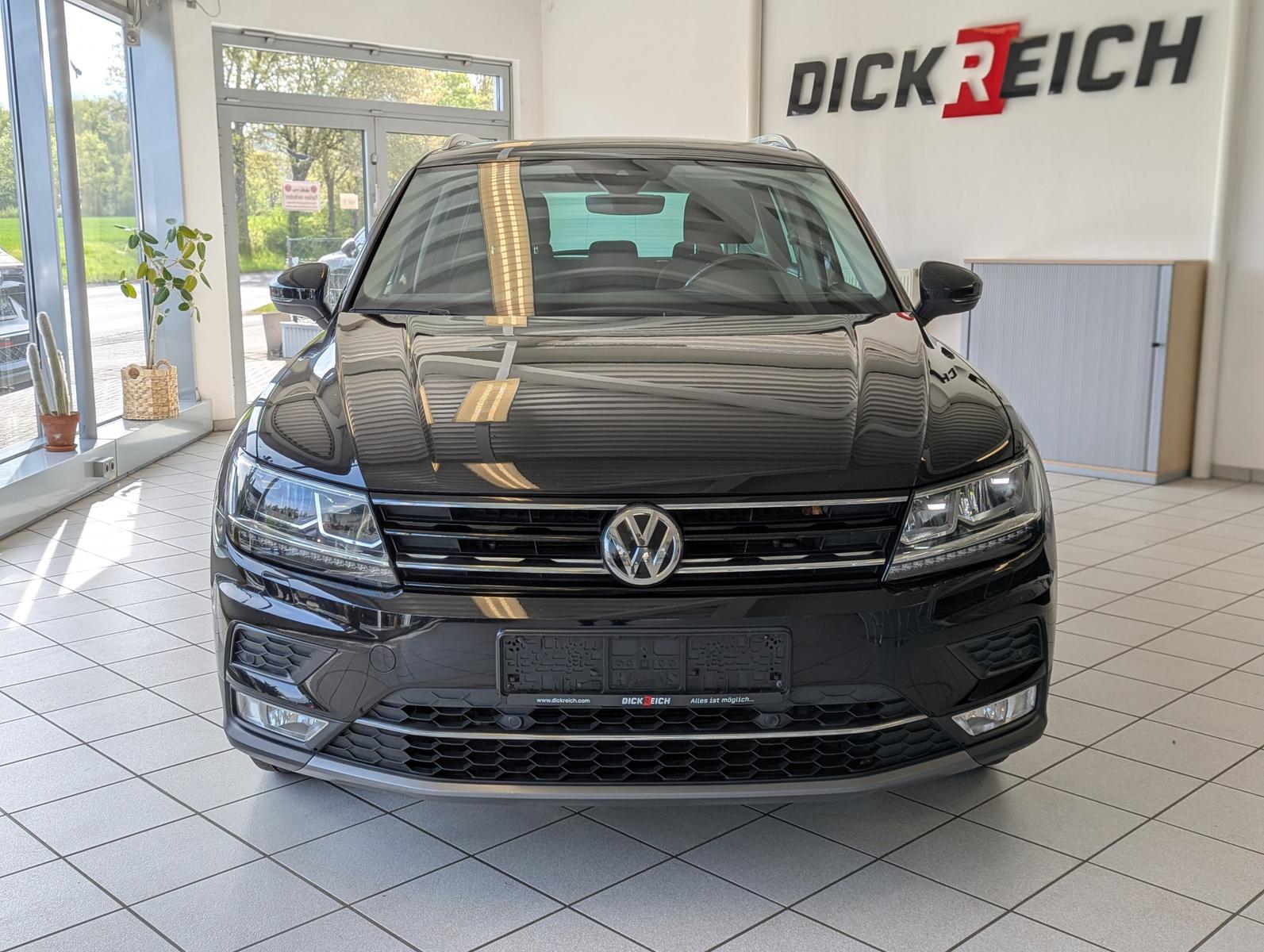 Volkswagen Tiguan 2.0 TDI Highline Navi LED ACC AHK