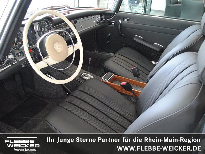 Fahrzeugabbildung Mercedes-Benz 280 SL (W 113) Pagode NEUAUFBAU ZUSTANDSNOTE 1