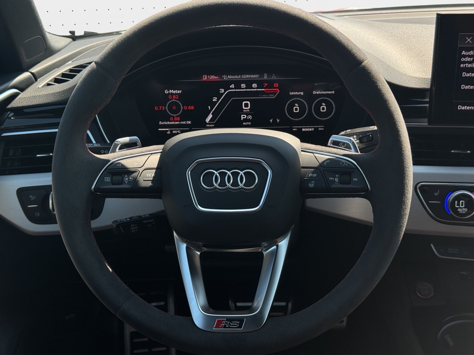 Audi RS4 - Bild 9