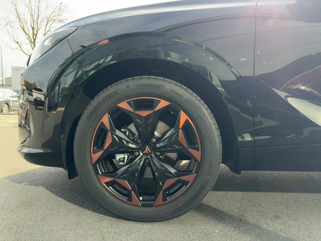 Fahrzeugabbildung CUPRA Terramar 1.5 eTSI AHK Sitzhzg.