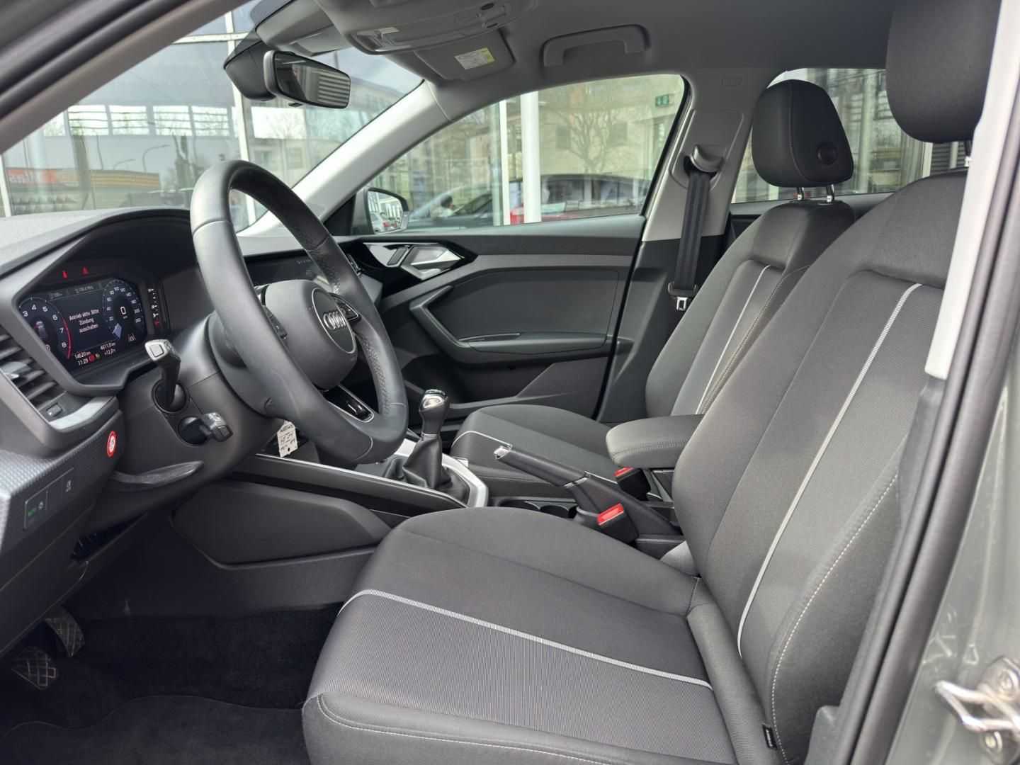 Fahrzeugabbildung Audi A1 allstreet 25 TFSI Smartphone Sitzhzg Phone Bo