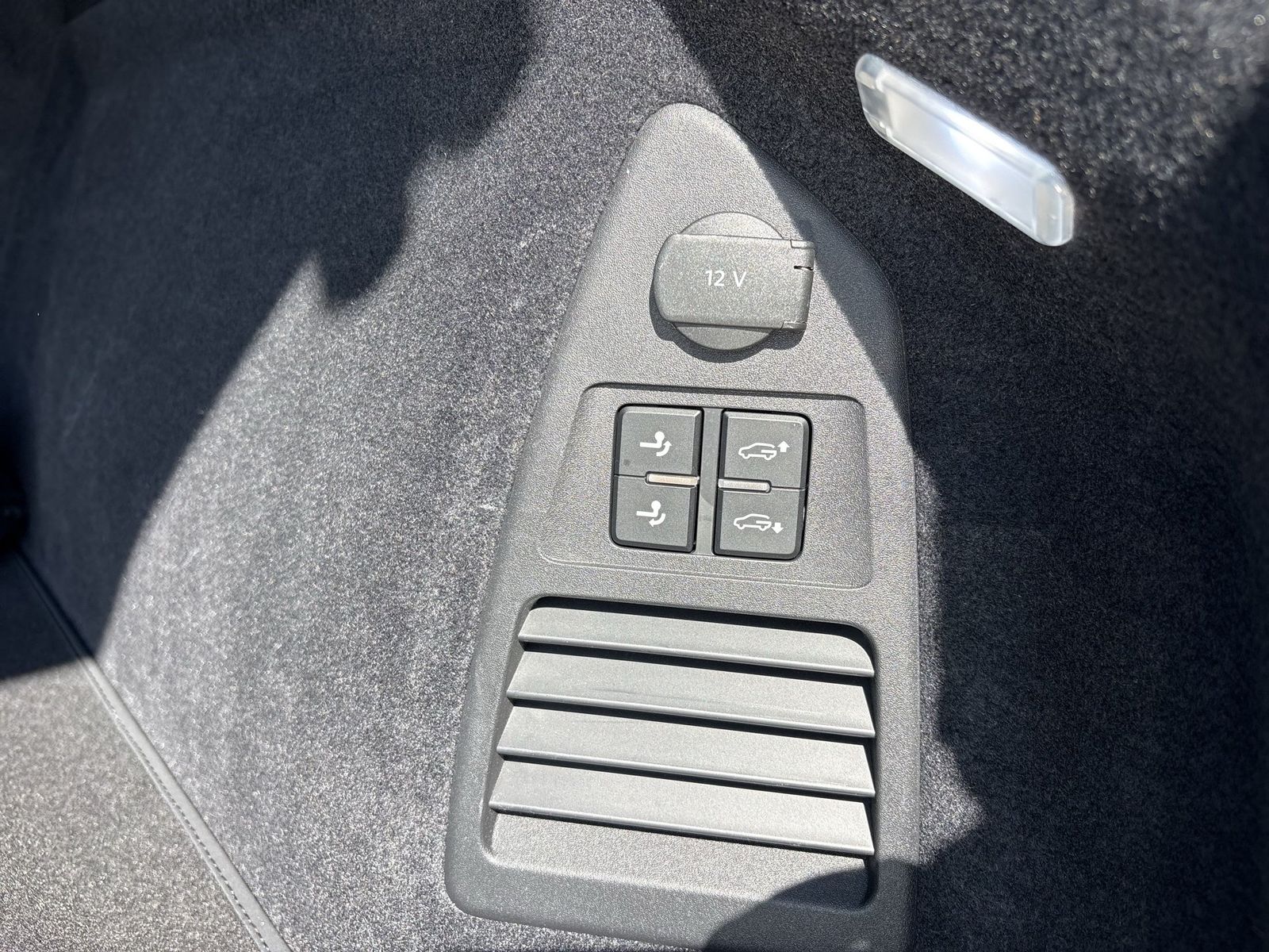 Volkswagen Touareg - Bild 16