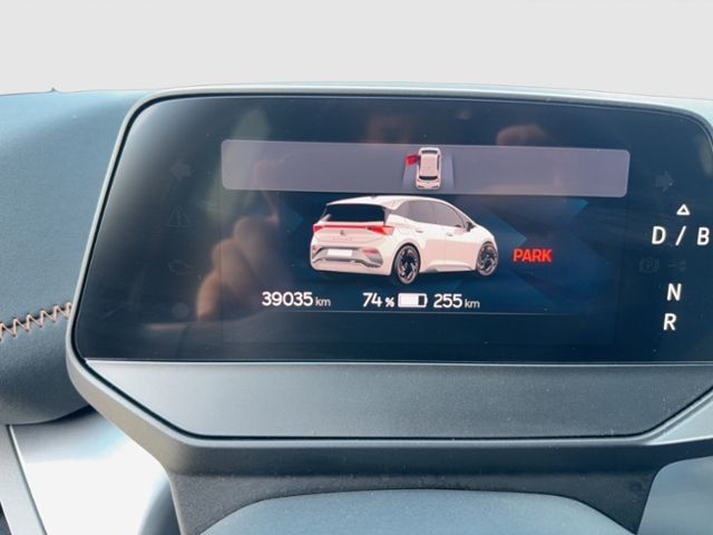 Born 58kWh HEAD UP PANO WÄRMEPUMPE AREA VIEW lLE