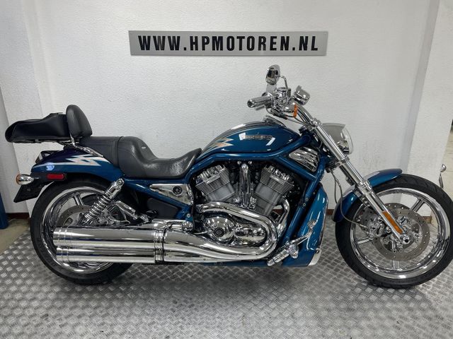 Harley-Davidson VRSCSE V-ROD CVO SCREAM IN EAGLE 1250 LIMITED ED