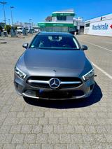 Mercedes-Benz A 220 DCT -lückenloses Scheckheft - Mercedes-Benz A 220 in Köln