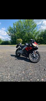 Aprilia RS 125 - APRILIA RS 125
