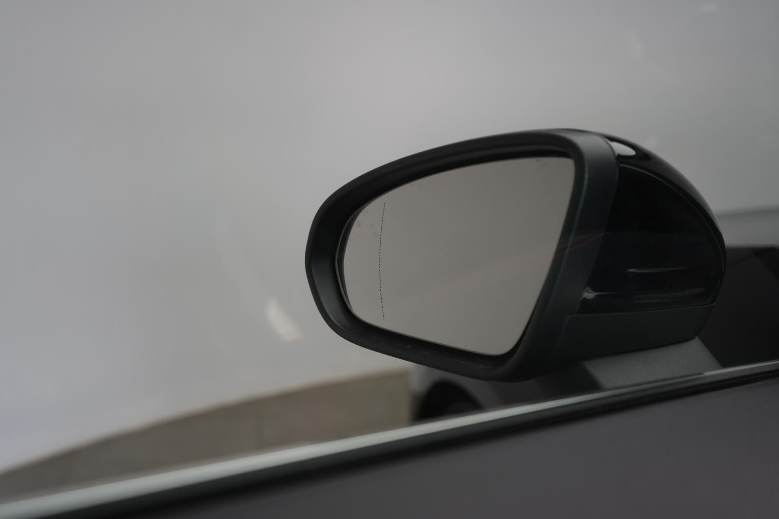 Mercedes-Benz CLA 35 AMG 4Matic Speedshift 7G-DCT Kamera Pano foto 23