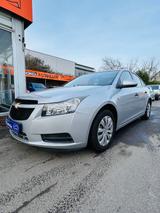 Chevrolet Cruze Basis - gebrauchte Chevrolet Cruze aus dem Jahr 2009