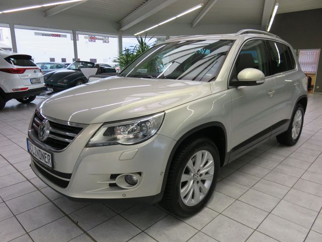 Volkswagen Tiguan Sport & Style 4Motion*BI-Xenon*Navi*Pano*