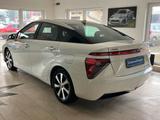 Toyota Mirai H2 FUELCELL Wasserstoff LED Assistenten - weiße Toyota Mirai