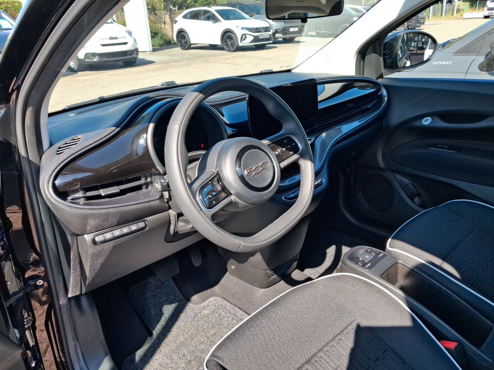 Fahrzeugabbildung Fiat 500 Elektro