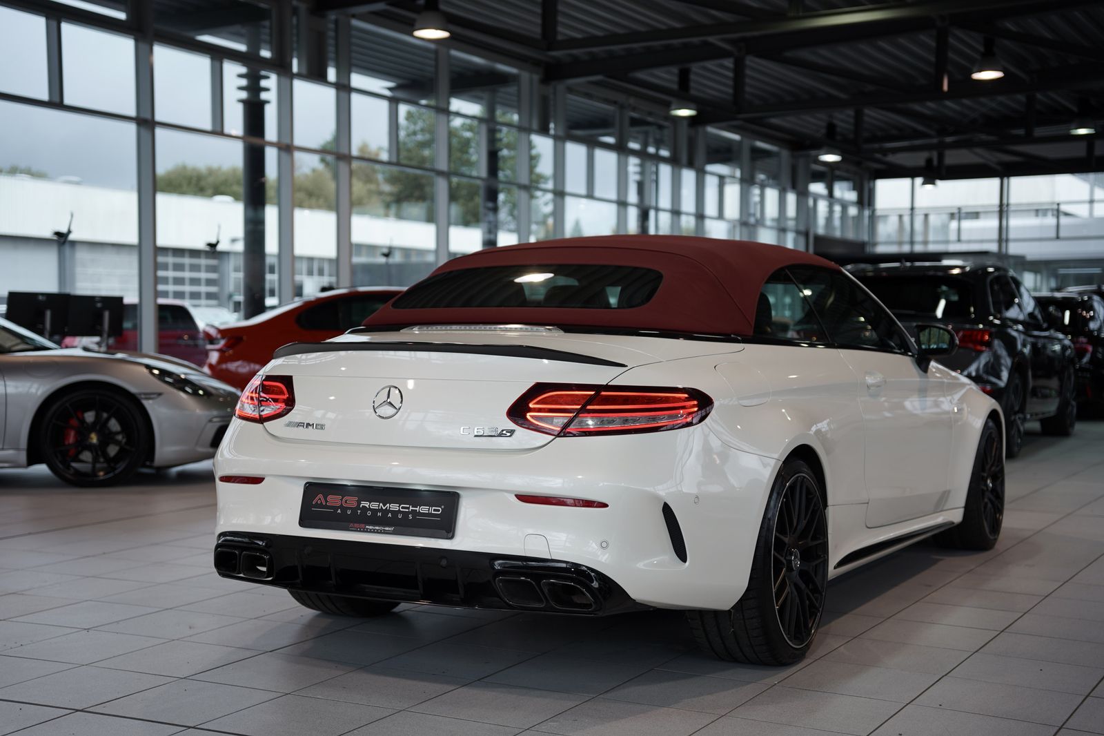 Mercedes Benz C 63 Amg