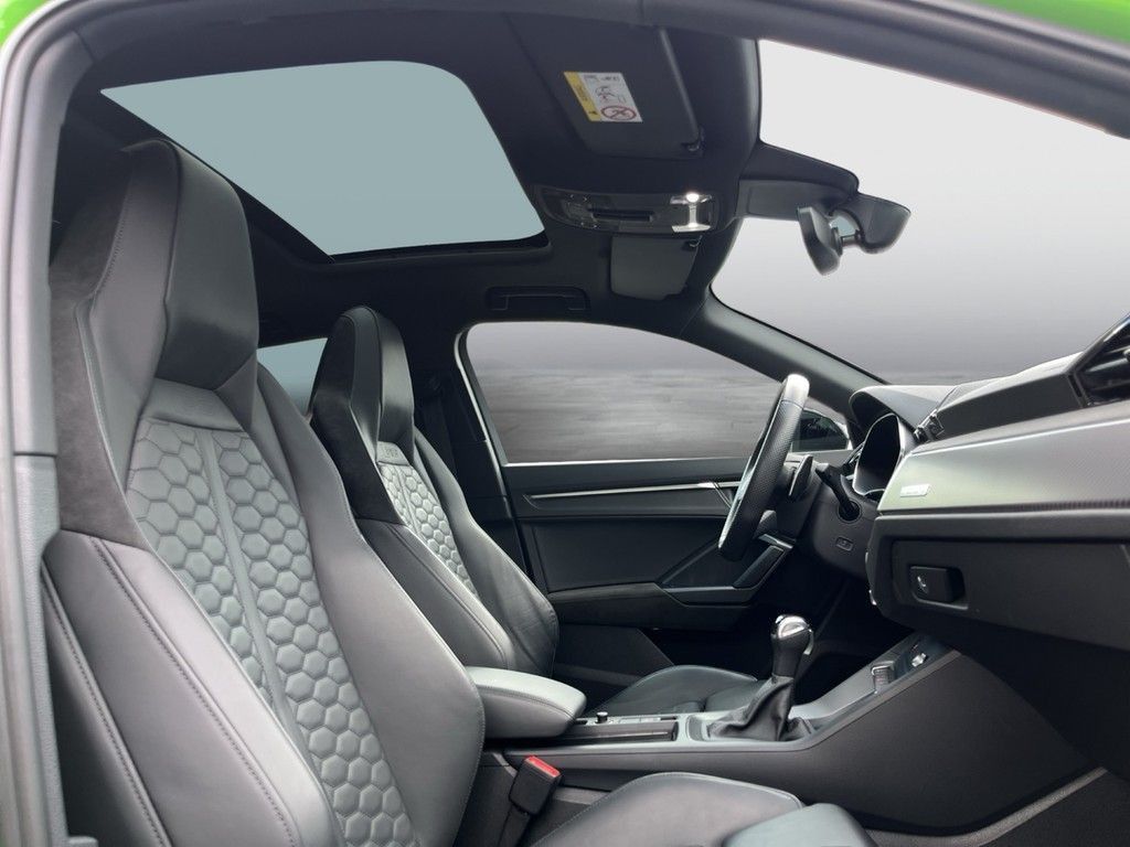 Audi RSQ3 - Bild 19