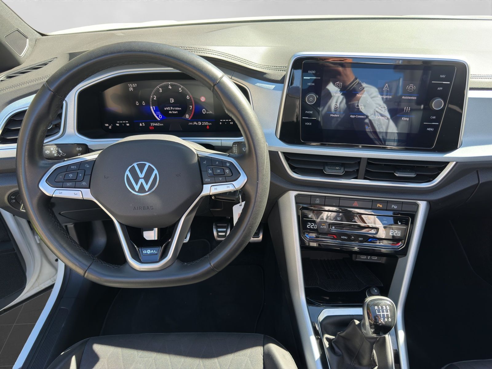 Volkswagen T-Roc - Bild 5