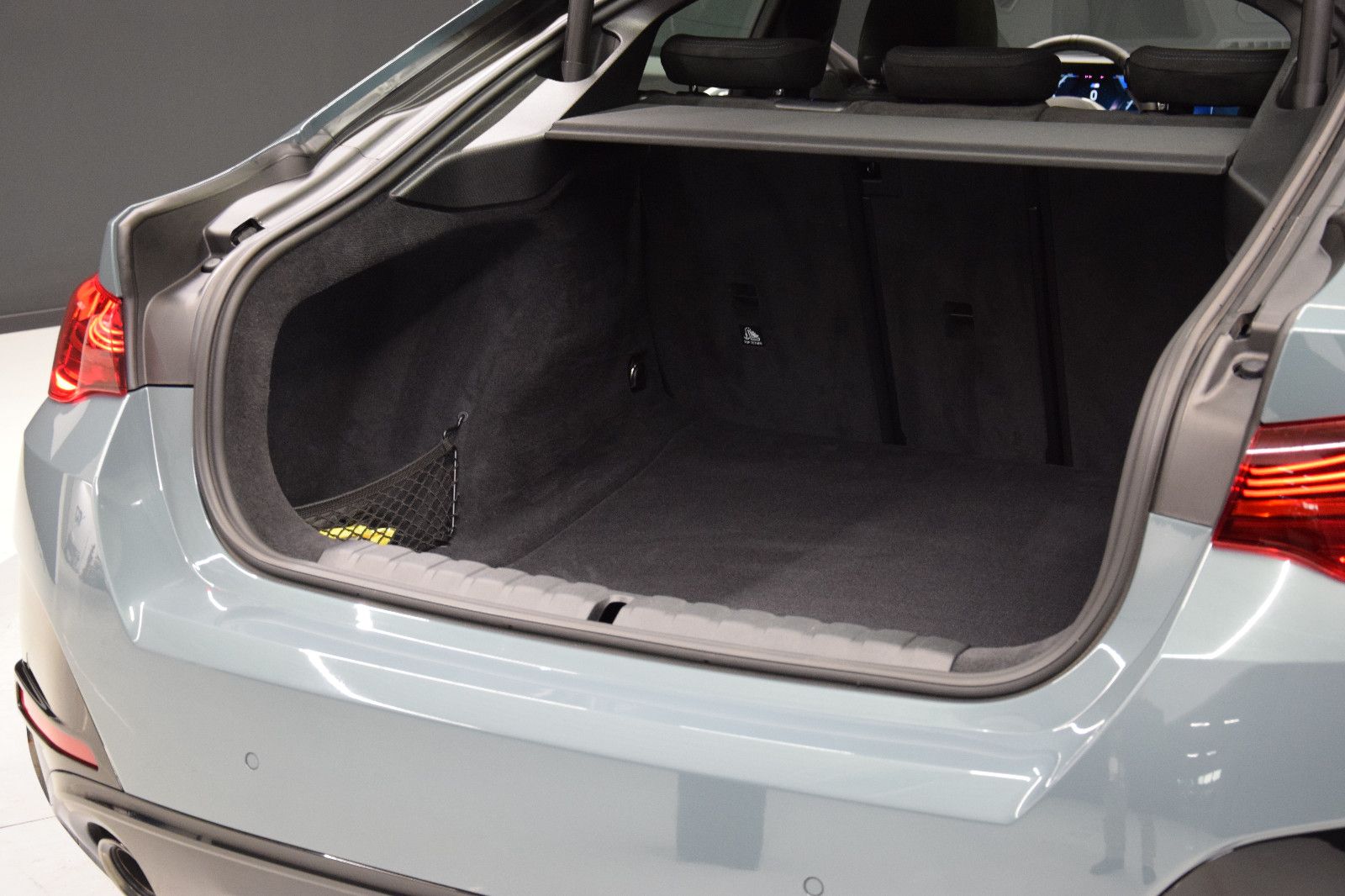 Fahrzeugabbildung BMW 420d xDrive MSport Pano HuD ACC Keyless 360° Amb