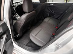 FORD Focus Turnier 1.0 ST-Line X*LED*Navi*DAB*AHK*SHZ
