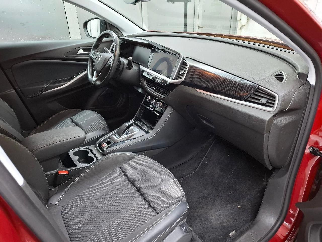 Fahrzeugabbildung Opel Grandland (X) 1.6T GS SPORT HYBRID NAVI/LED/AHK
