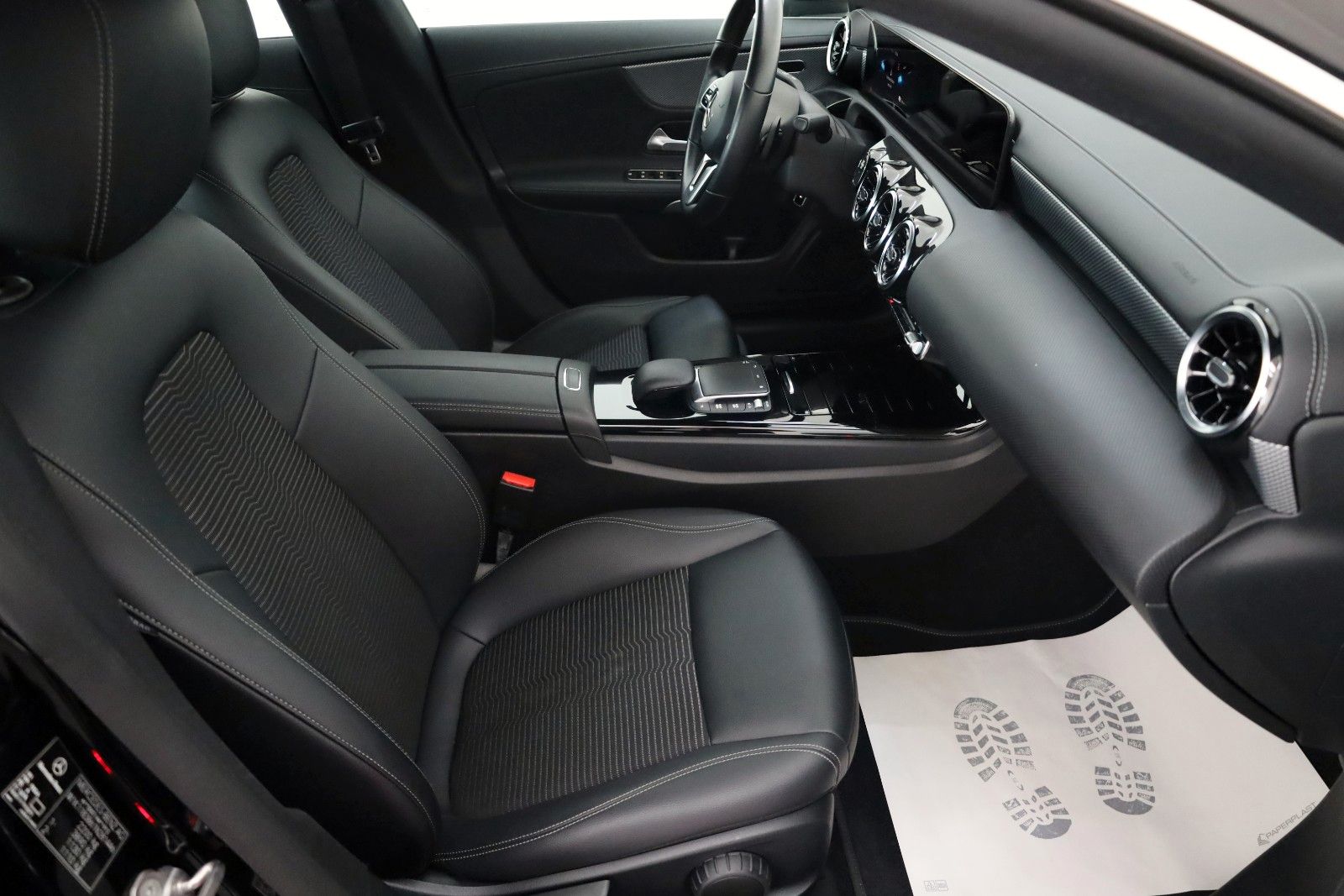 Fahrzeugabbildung Mercedes-Benz CLA 250e Progressive ,T.Leder,Navi,LED,SH,Kamera
