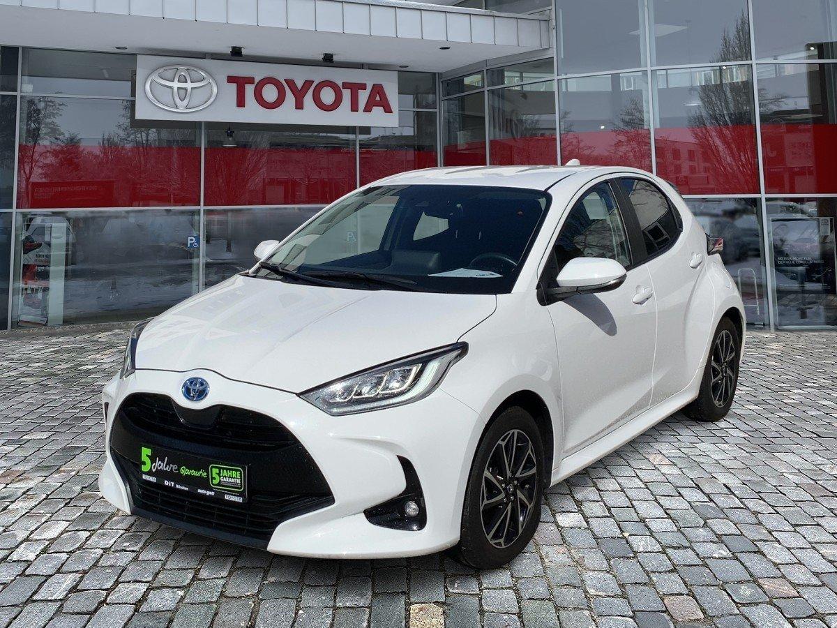 Toyota Yaris 1.5 Team D wenig KM*junger Gebrauchter