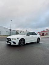 Mercedes-Benz A 250 AMG Line - 8 fach bereift / Panoramadach - Mercedes-Benz A 250 aus 2020