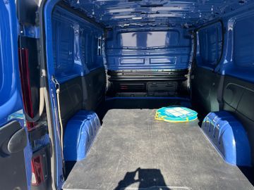 Opel Vivaro - 7