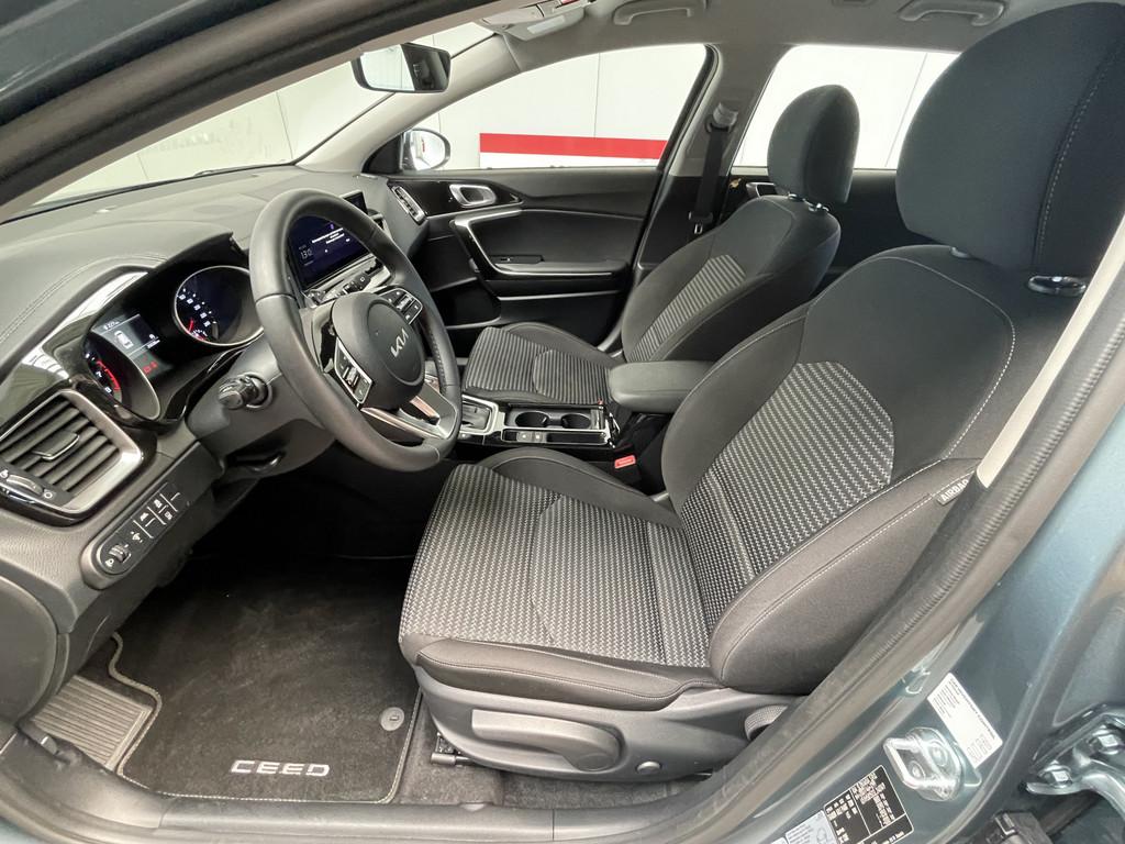 Kia Ceed SW 1.5 T-GDI DCT Spirit