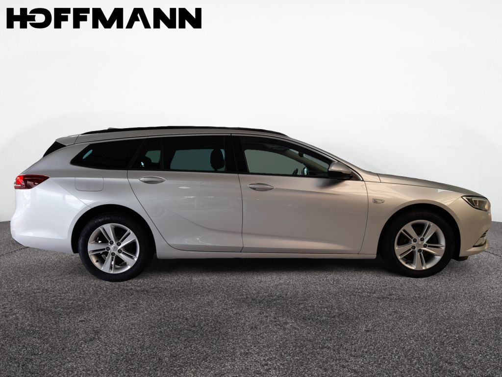 Fahrzeugabbildung Opel Insignia Sports Tourer 2.0 Diesel 4x4 Edition