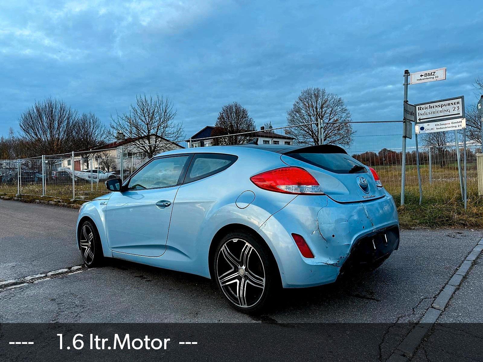 Hyundai Veloster 1.6 Ltr .blue Drive