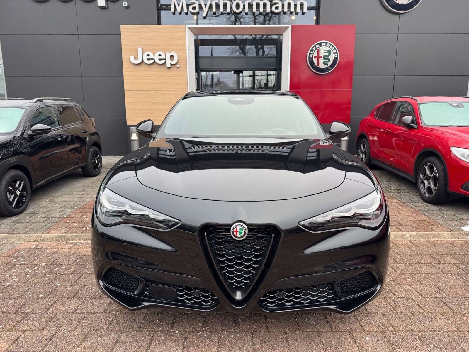 Fahrzeugabbildung Alfa Romeo Stelvio INTENSA 2.2 Diesel 210 PS Q4 NAVI PANORA