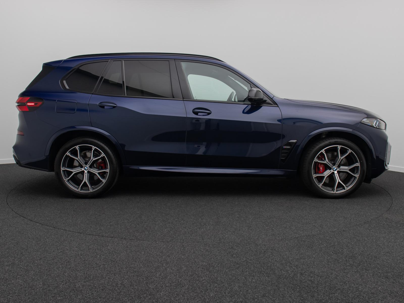 BMW X5 M60i xD 360°AHK H/K HUD Individual Belüftung