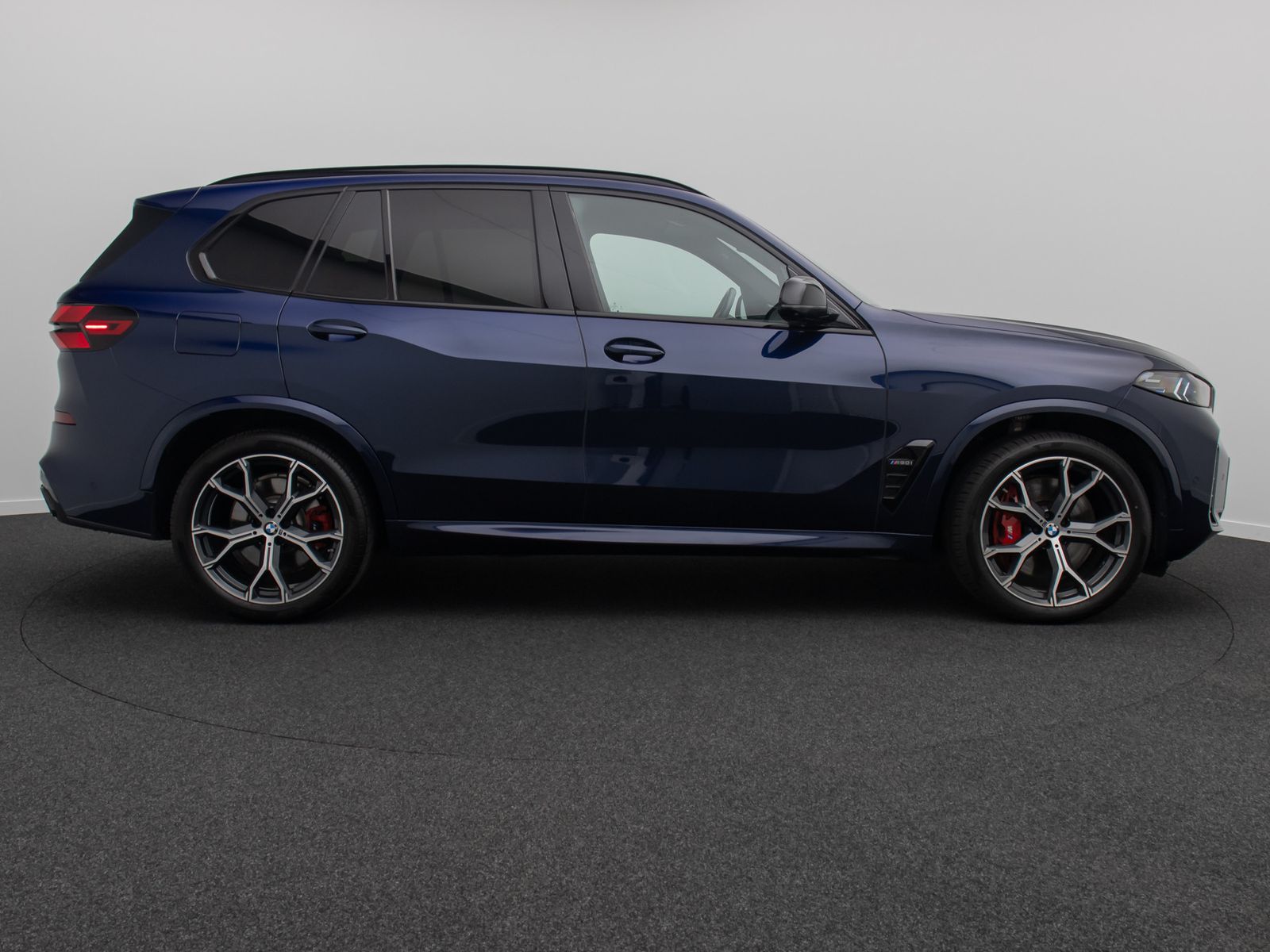 Fahrzeugabbildung BMW X5 M60i xD 360°AHK H/K HUD Individual Belüftung