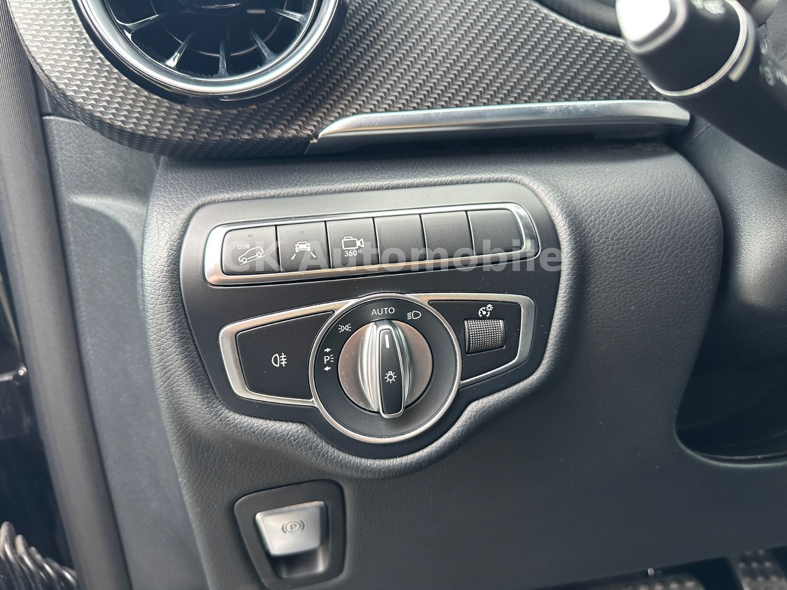 Fahrzeugabbildung Mercedes-Benz V 300 Avantgarde Edition AMG-LIne 4Matic Lang