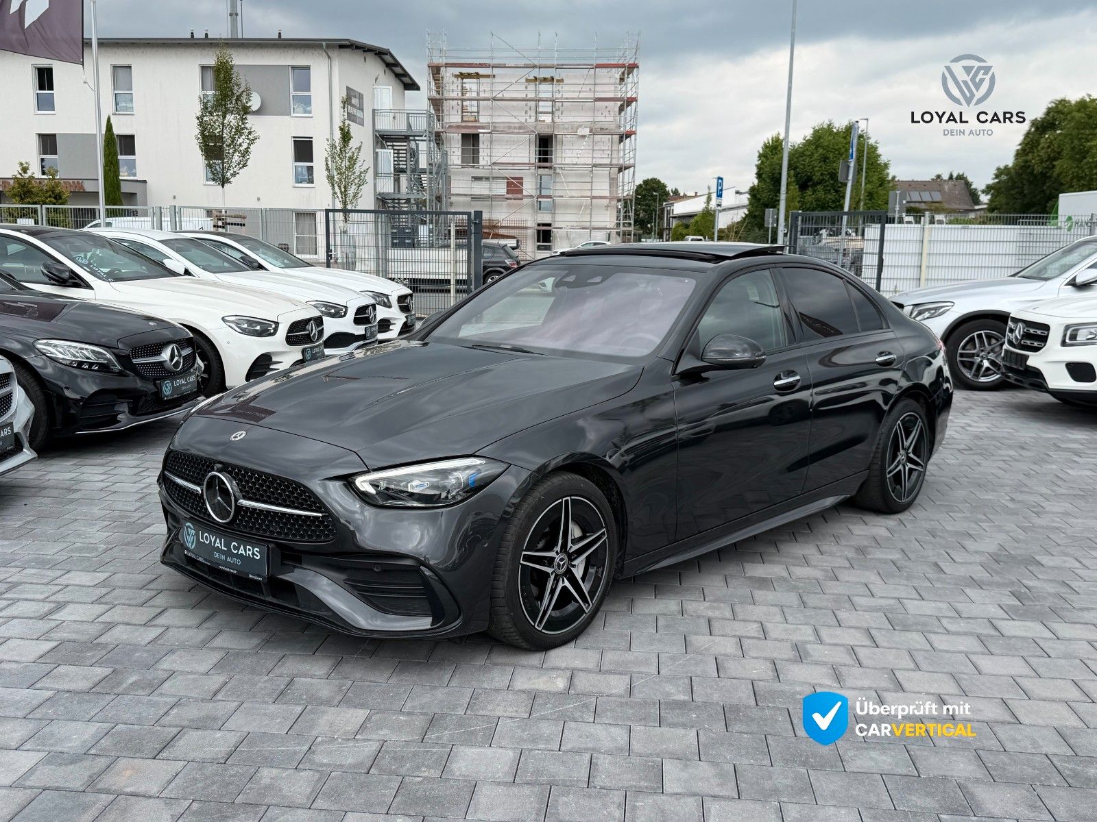 MERCEDES-BENZ C 300 Lim*AMG*VOLL*PANO*MASSAGE*360*DigLicht*Mem