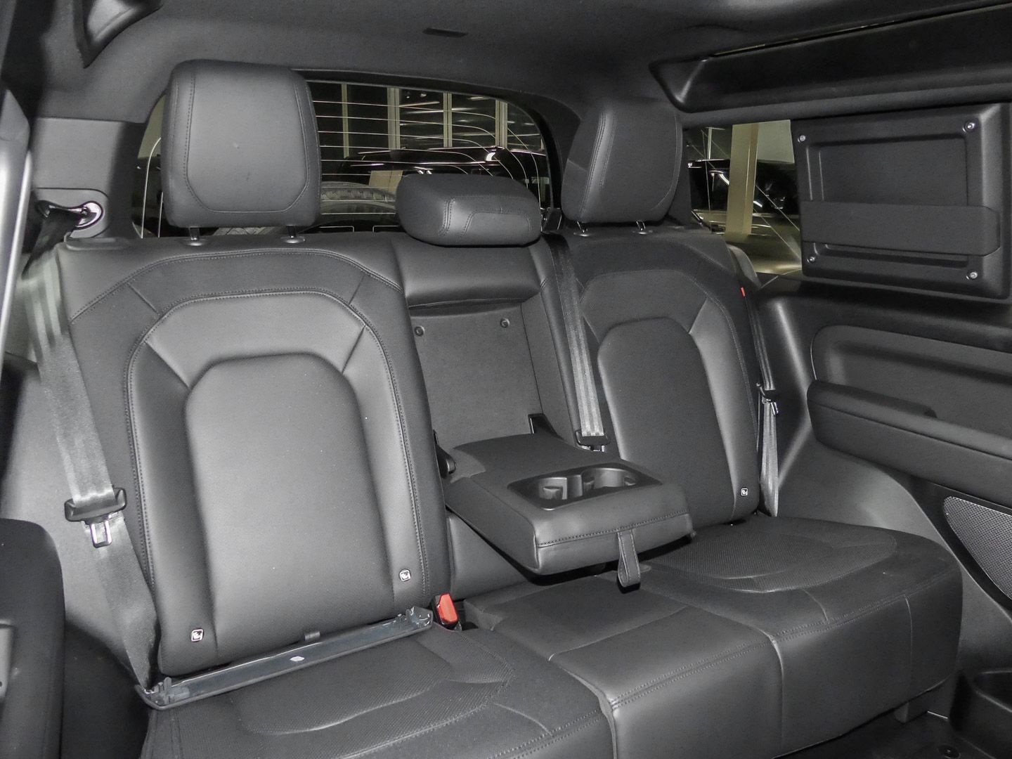 Land Rover Defender 90 X-Dynamic SE D250 Luftfederung AD Ni foto 5