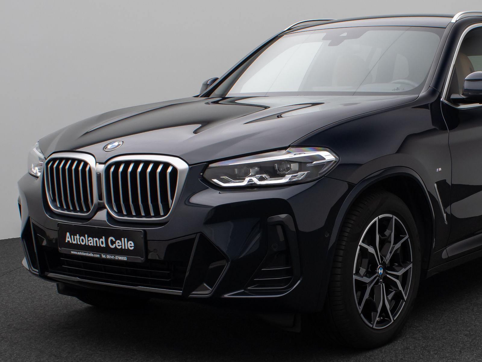 Fahrzeugabbildung BMW X3 xD20d MSport Individual HiFi Kamera DAB Alarm