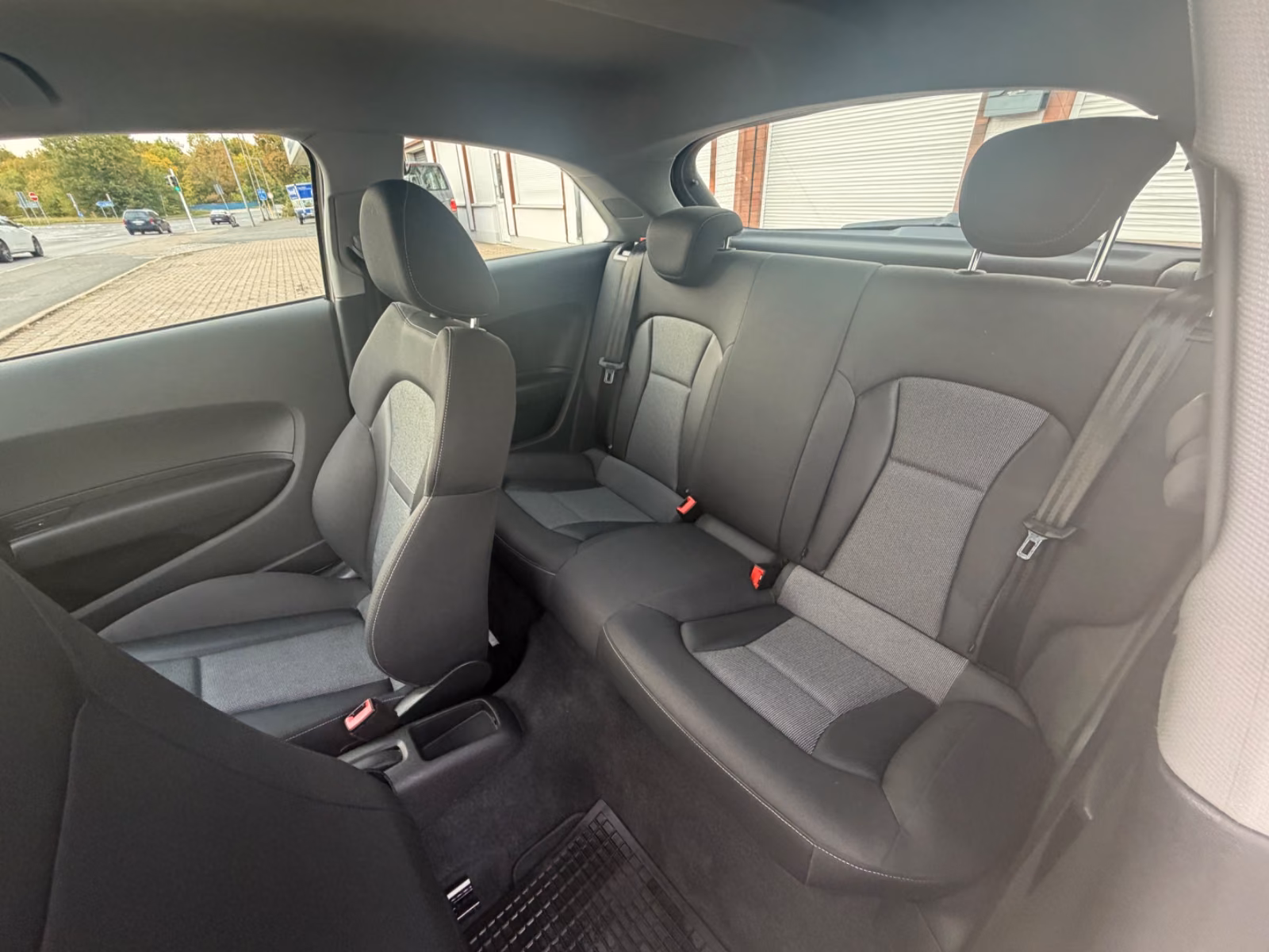 Audi A1 ambition KLIMA/LEDER/NAVI/PDC