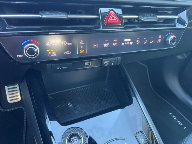 Fahrzeugabbildung Kia Niro Hybrid Spirit 1.6 EU6e P3 P4 TotWinkAss Not